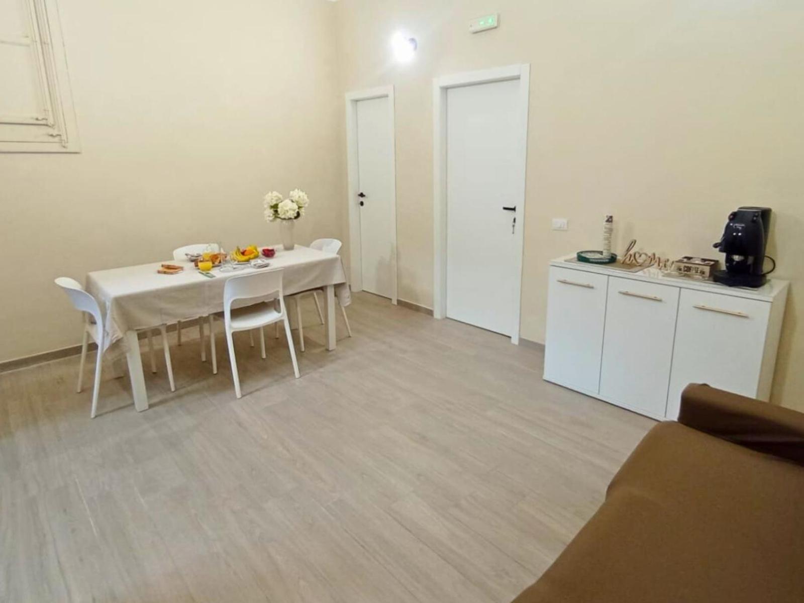 Mille Memories Apartment Palermo Bagian luar foto