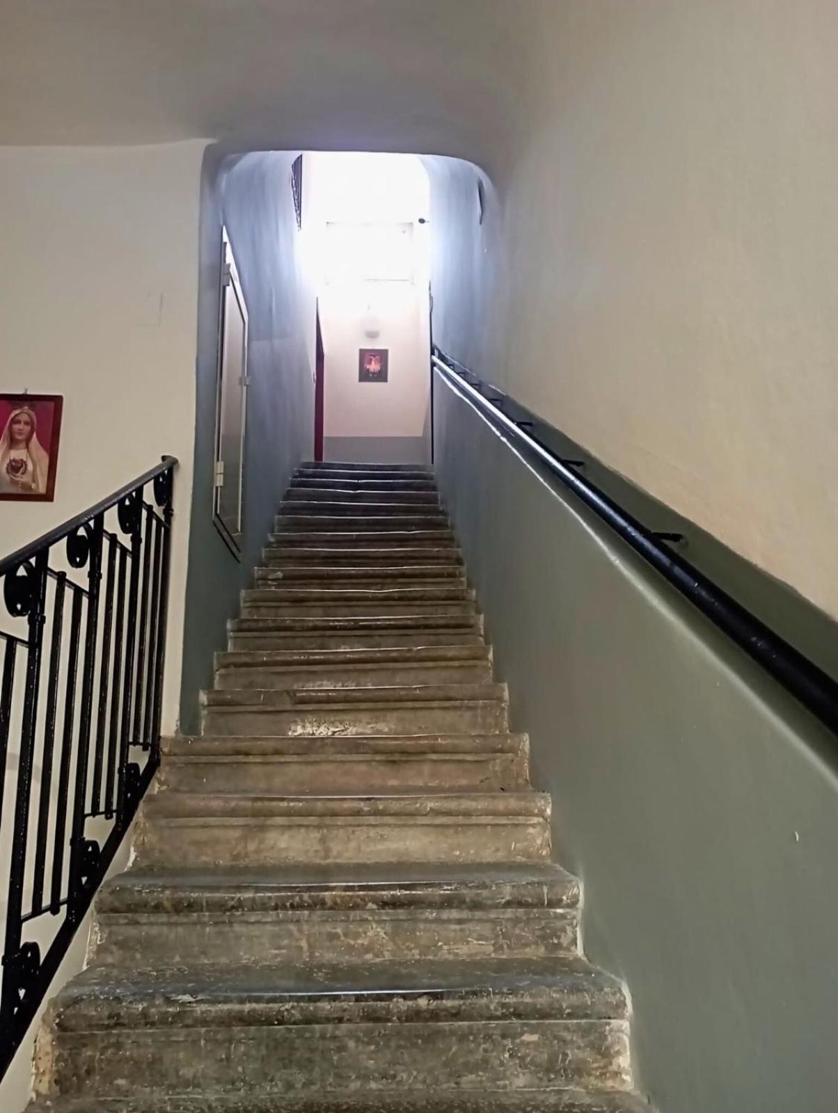Mille Memories Apartment Palermo Bagian luar foto